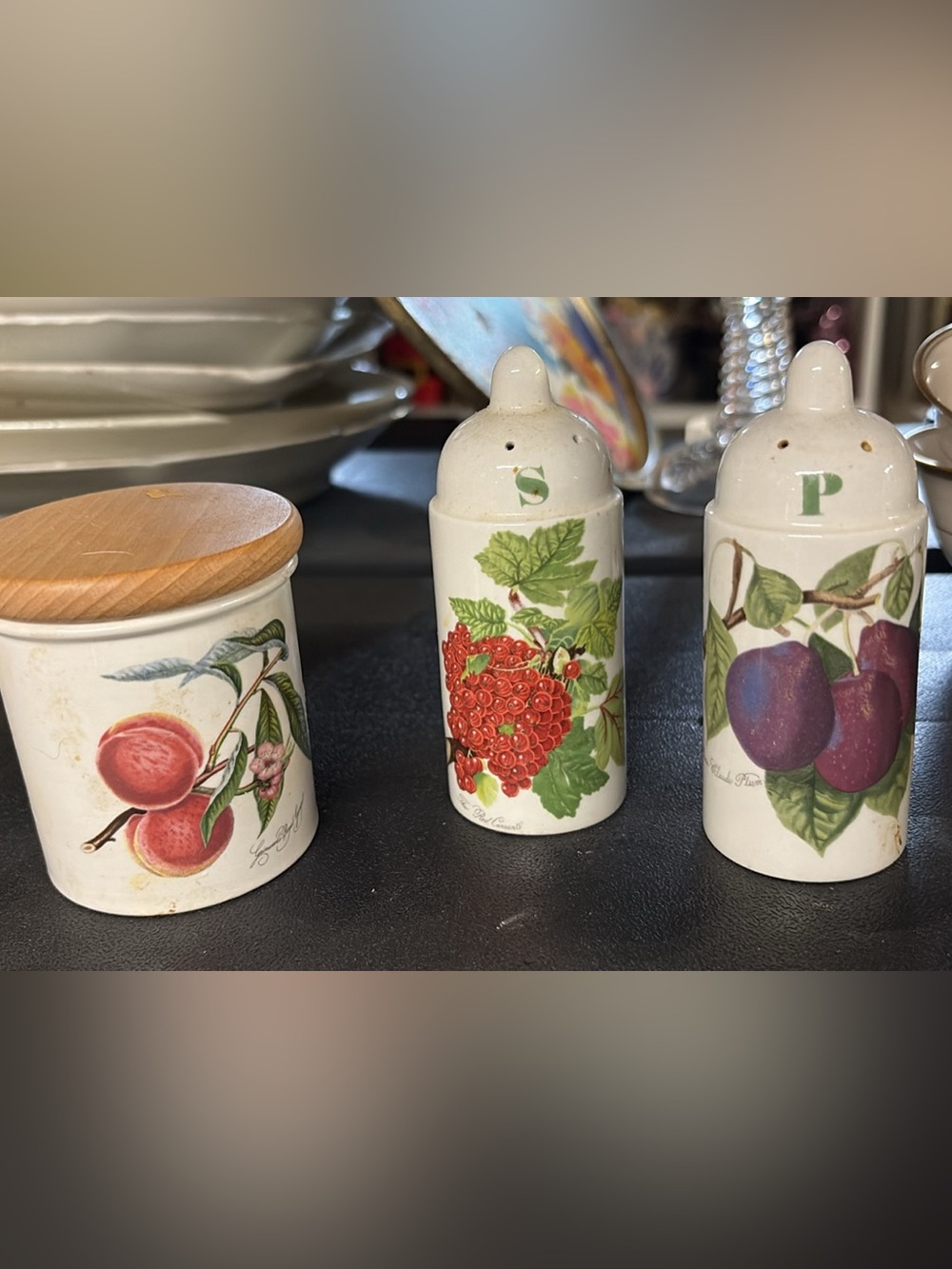 Pomona salt & pepper and tiny canister